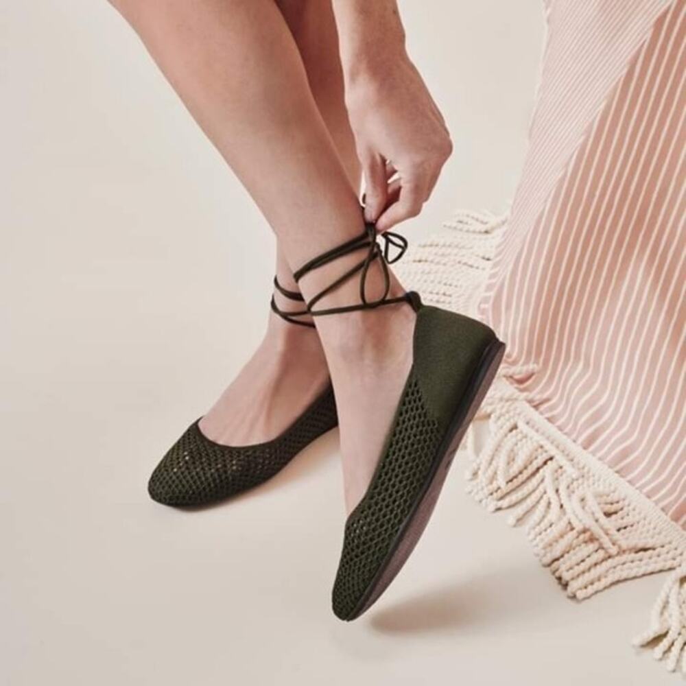 Rothy’s Vert The Square Wrap Around Mesh Women’s Size‎ 7